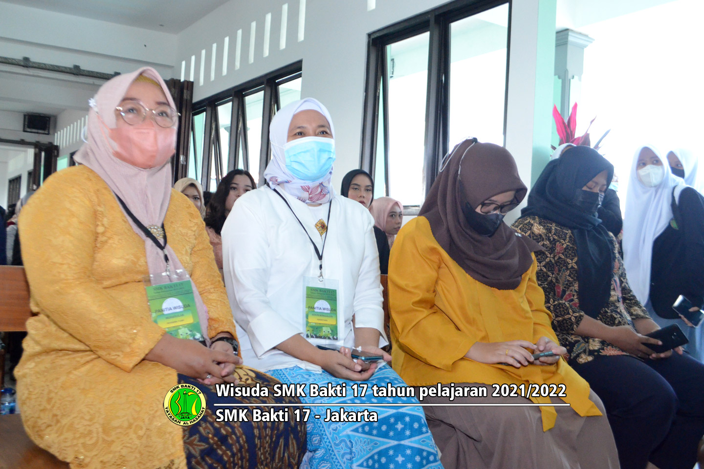 Wisuda SMK Bakti 17 Tahun Pelajaran 2021-2022 - SMK Bakti 17