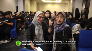 Perpisahan Kelas XII di Bandung
