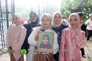 Pelepasan Peserta Didik Kelas XII 2024-2025